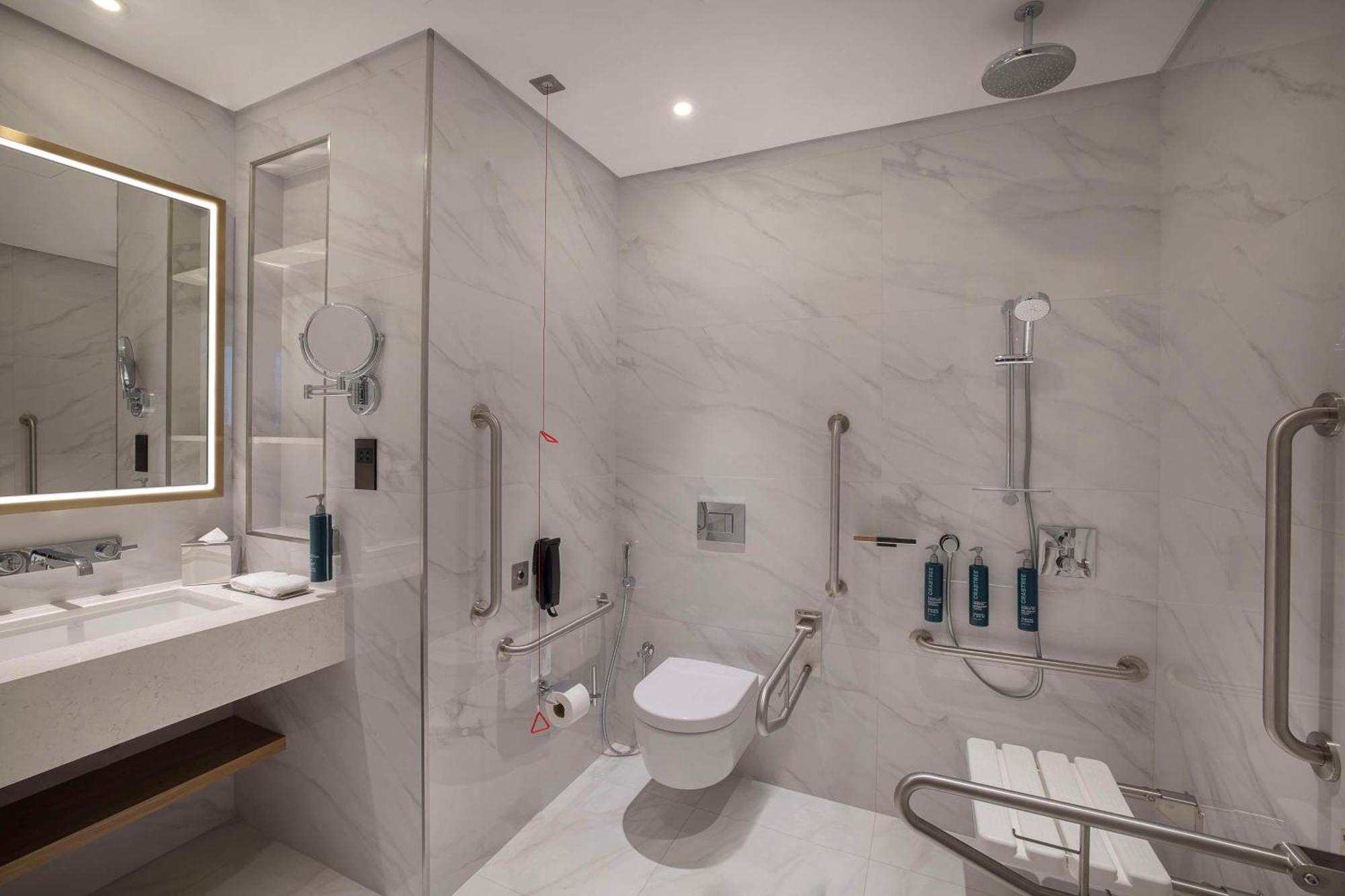 Hilton Garden Inn Dubai Business Bay Esterno foto
